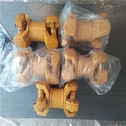 בולדאָוזער וניווערסאַל שלאָס